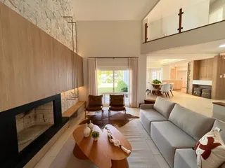 Casa com 4 dormitórios, foto 3