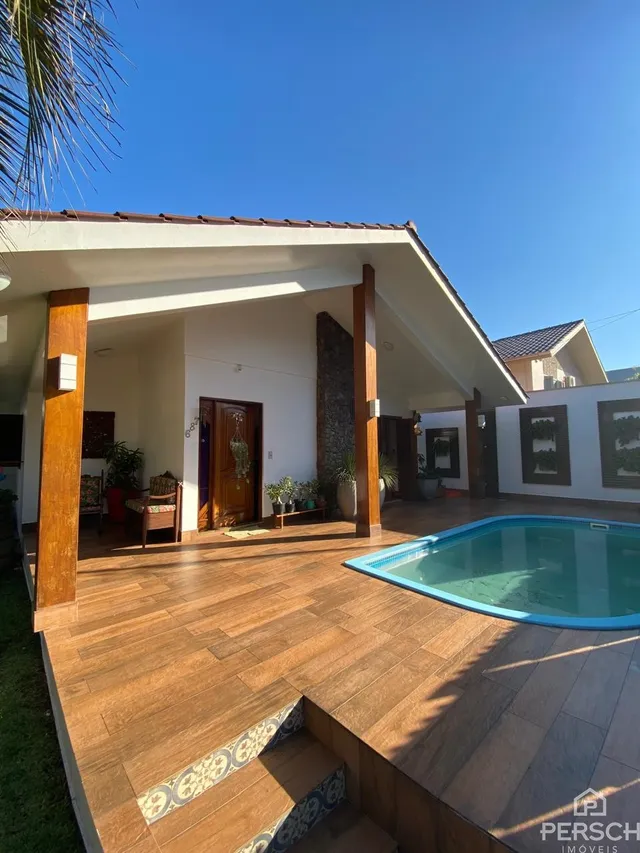 Casa com 3 dormitórios