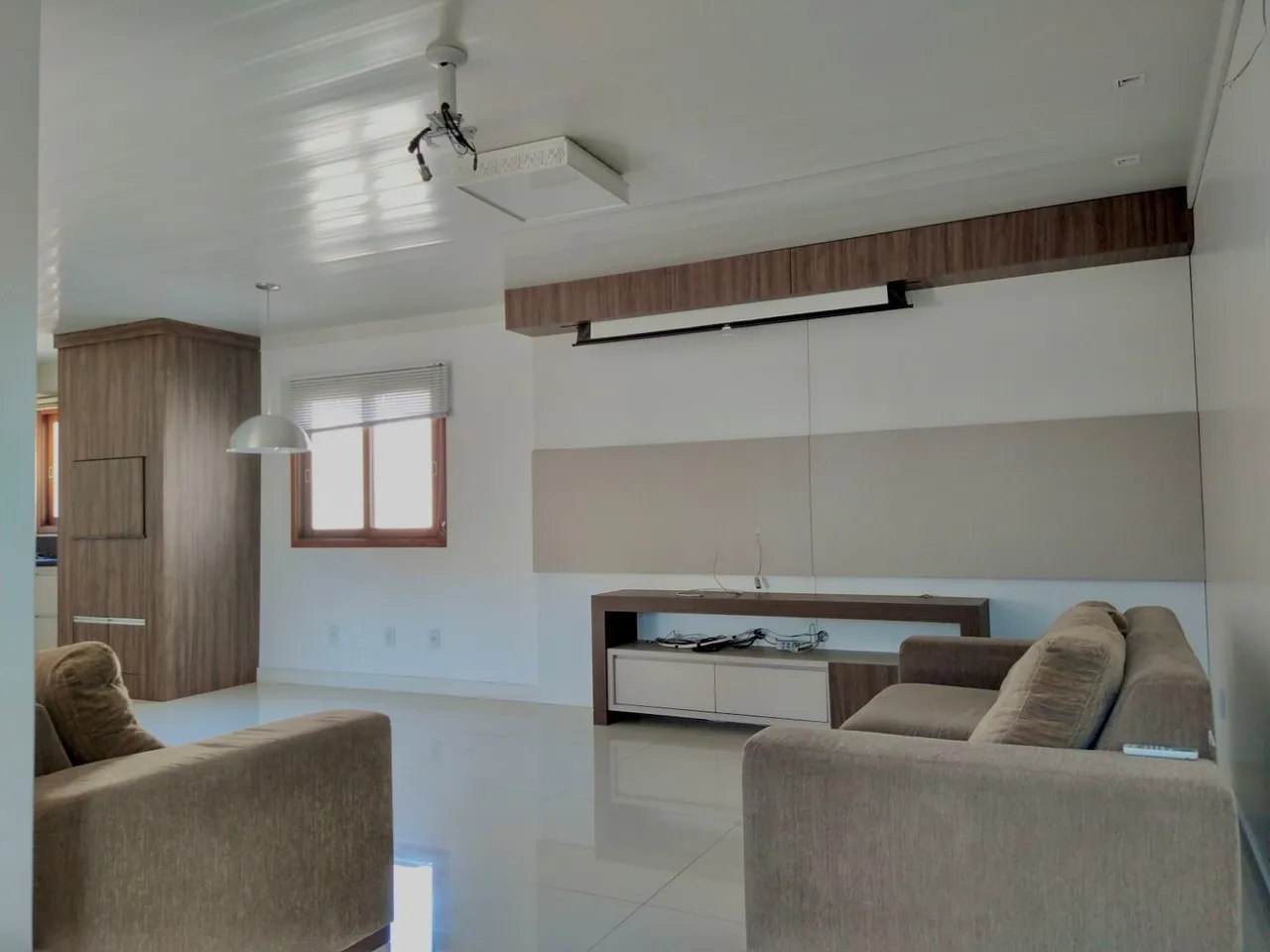 Apartamento com 2 dormitórios, foto 1