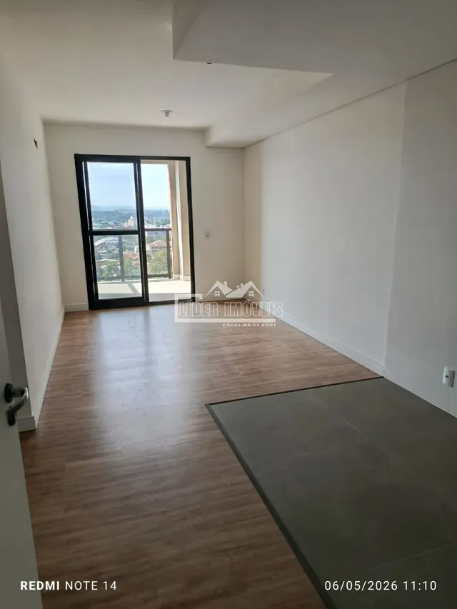 Apartamento com 2 dormitórios, foto 3