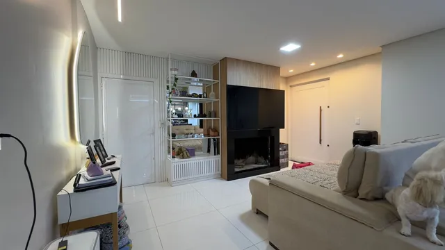 Casa com 4 dormitórios, foto 4