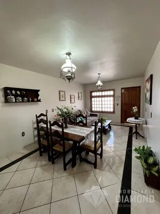 Casa com 4 dormitórios, foto 4