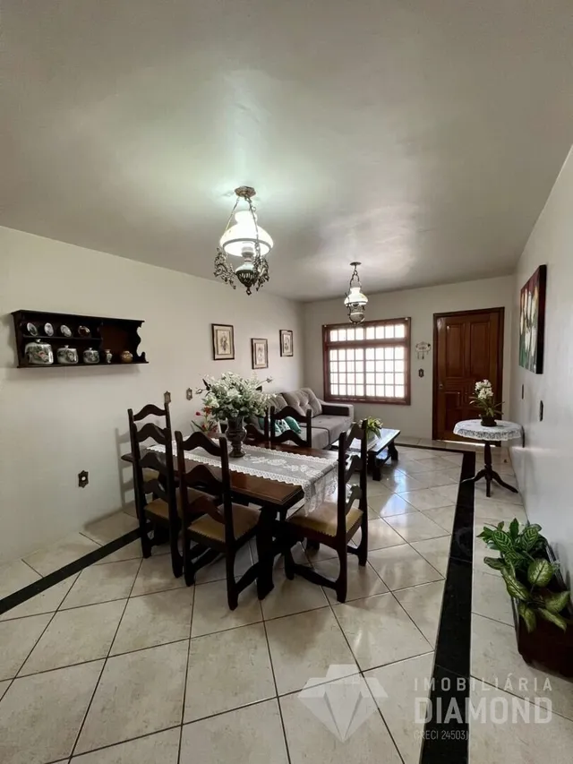 Casa com 4 dormitórios, foto 4
