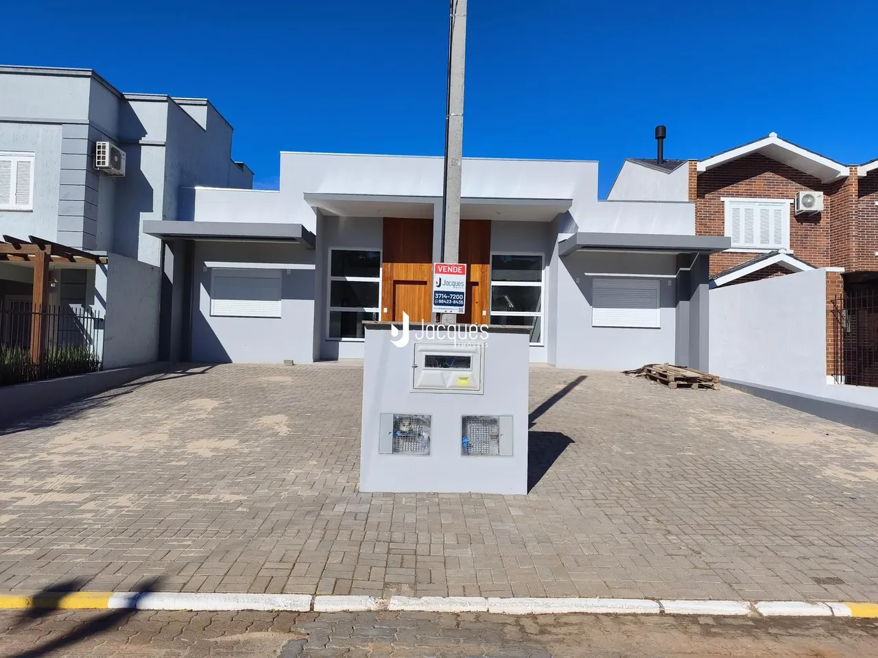 Casa geminada com 2 dormitórios, foto 1