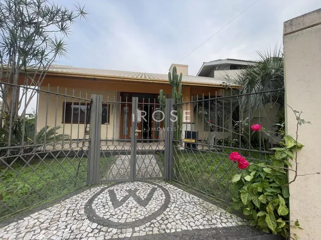 Casa com 5 dormitórios, foto 2