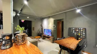 Apartamento com 2 dormitórios, foto 2