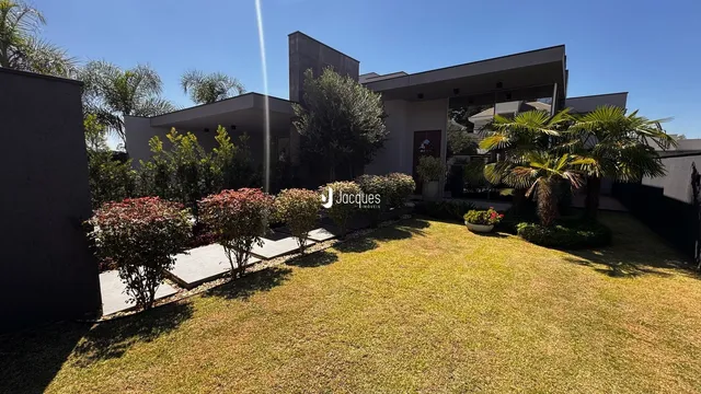 Casa com 3 dormitórios