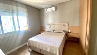 Apartamento com 3 dormitórios, foto 8