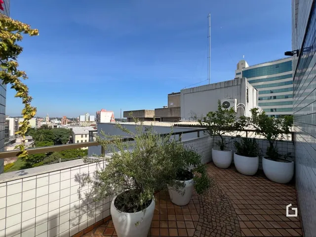 Vista da varanda com plantas em Lajeado, Brasil.