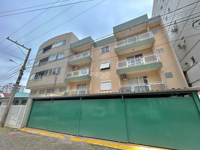 Apartamento com 3 dormitórios