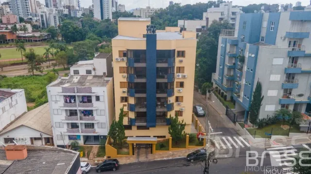 Apartamento com 3 dormitórios