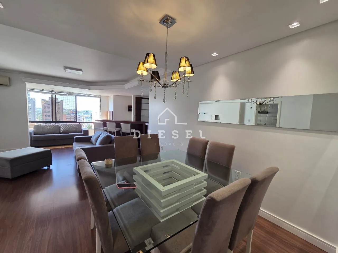 Apartamento com 3 dormitórios, foto 1