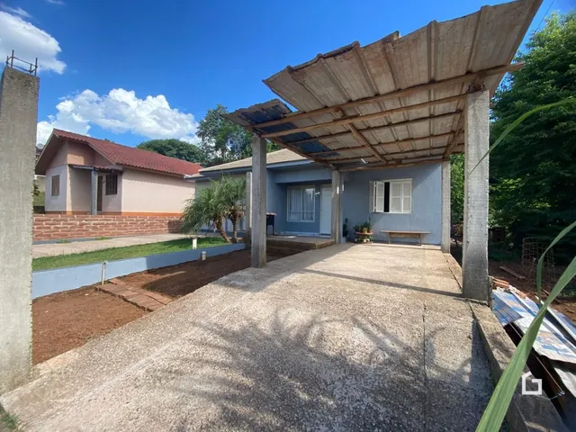 Casa com 2 dormitórios