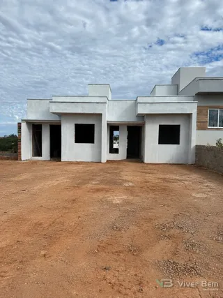 Casa geminada com 2 dormitórios, foto 2
