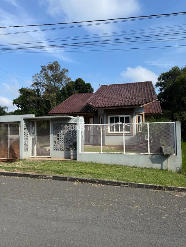 Casa com 1 dormitório