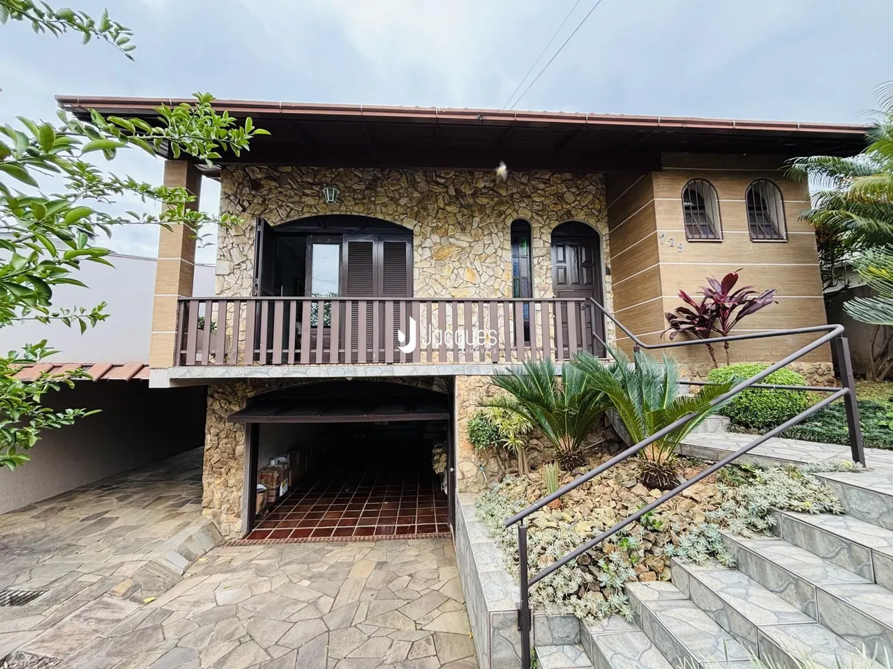 Casa com 3 dormitórios, foto 1