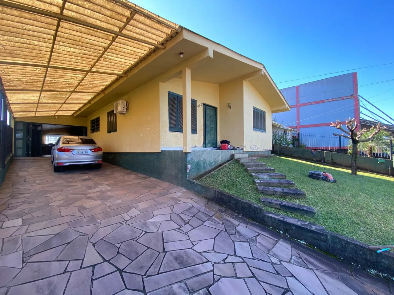 Casa com 2 dormitórios, foto 1