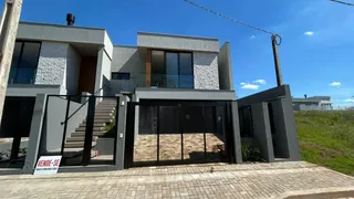 Casa com 3 dormitórios, foto 2