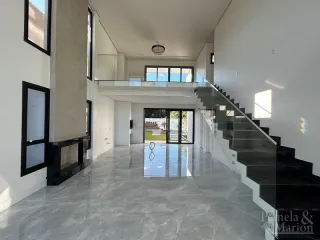 Casa com 3 dormitórios, foto 2
