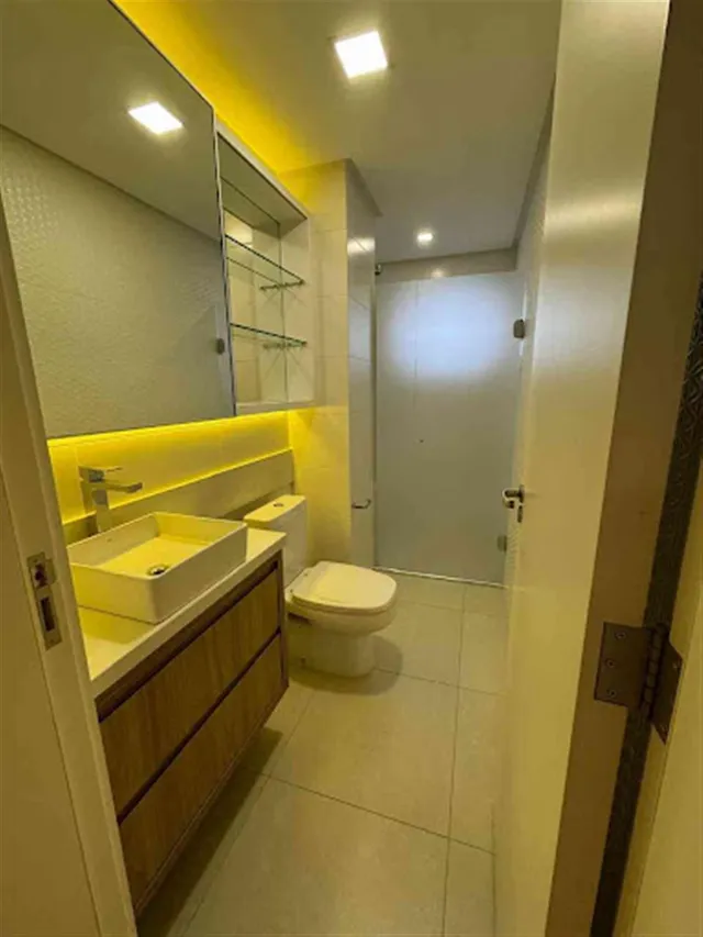 Apartamento com 3 dormitórios, foto 2