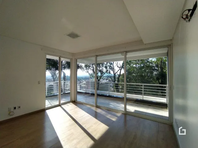 Casa com 4 dormitórios, foto 4