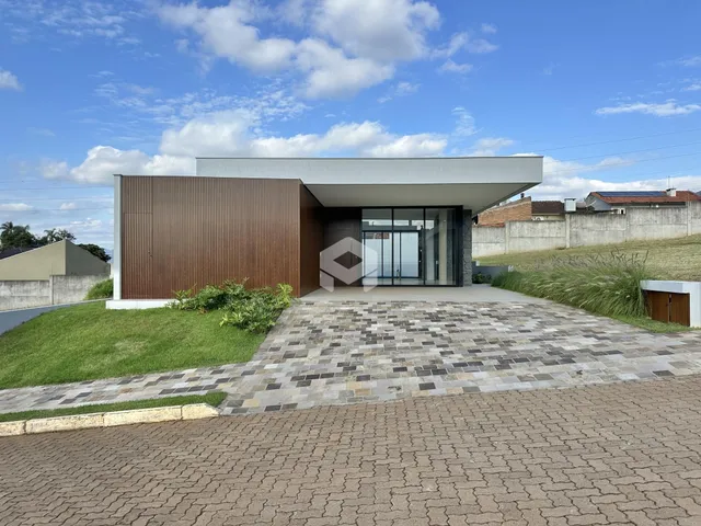 Casa com 3 dormitórios