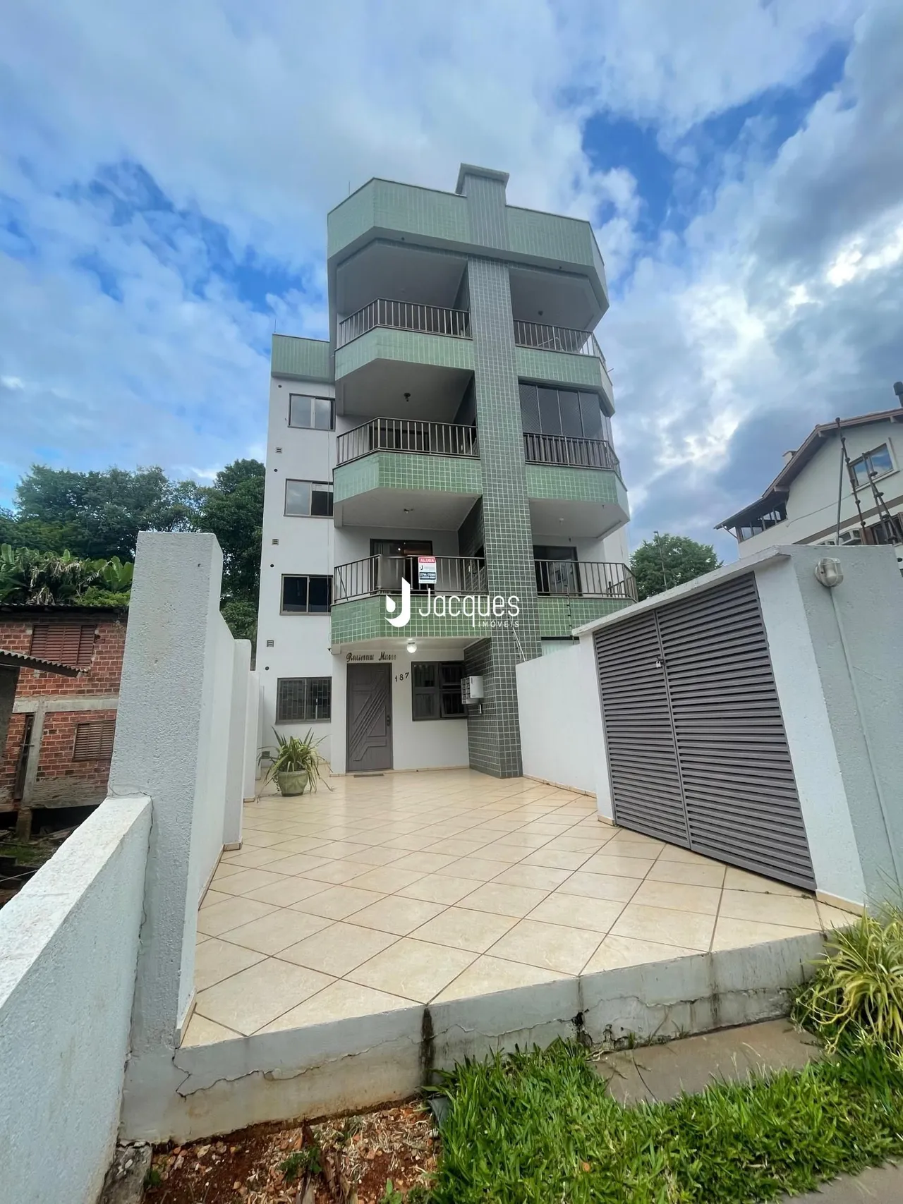 Apartamento com 2 dormitórios, foto 1
