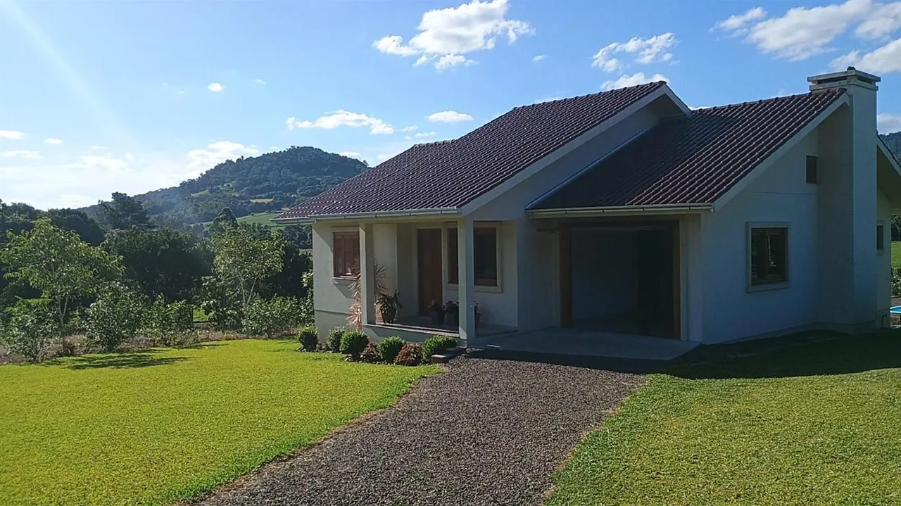 Área rural com 2 dormitórios, foto 1