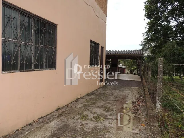 Fachada externa de uma residência em Lajeado, Brasil.