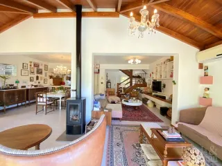 Casa com 4 dormitórios, foto 3