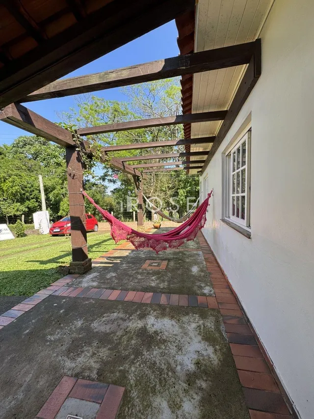 Área rural com 3 dormitórios