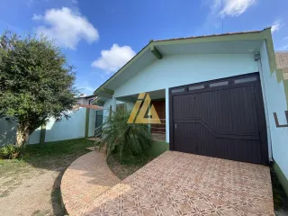 Casa com 4 dormitórios, foto 1