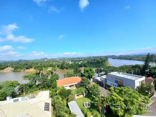 Apartamento com 4 dormitórios