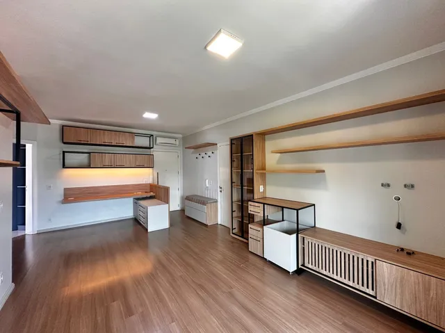 Apartamento com 2 dormitórios