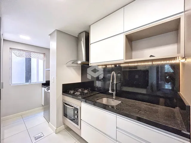 Apartamento com 3 dormitórios, foto 2