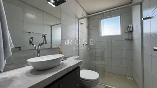 Apartamento com 2 dormitórios, foto 4