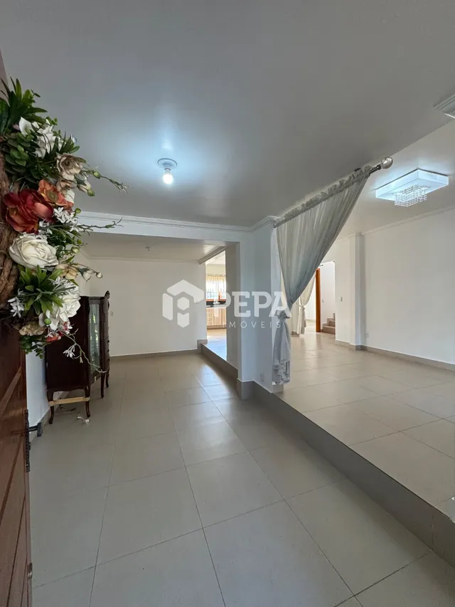 Casa com 4 dormitórios, foto 4