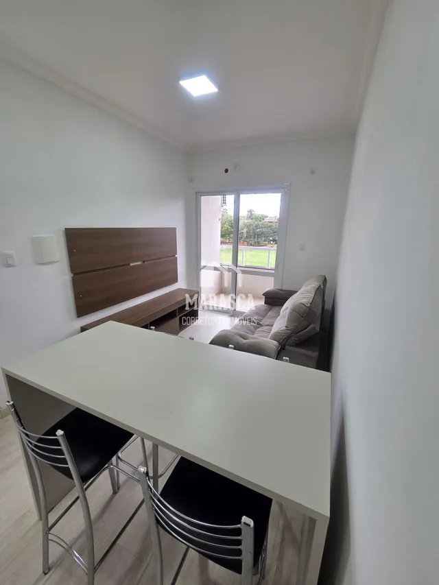 Apartamento com 2 dormitórios, foto 3