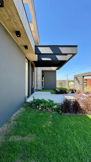 Casa com 4 dormitórios, foto 3