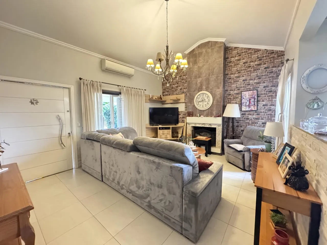 Casa com 3 dormitórios, foto 1