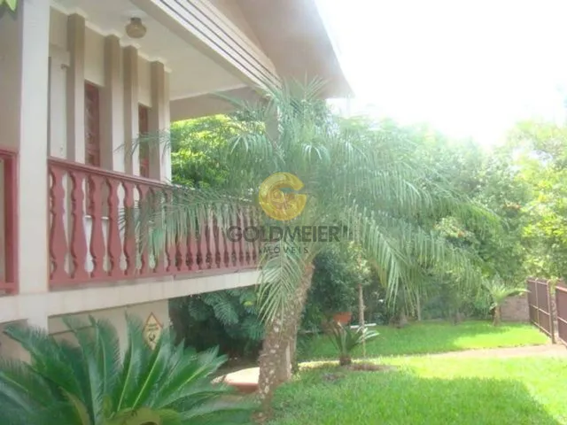 Casa com 3 dormitórios