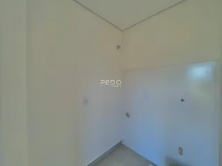 Parede de um corredor interno de uma propriedade em Lajeado.