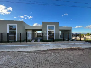 Casa geminada com 2 dormitórios, foto 1