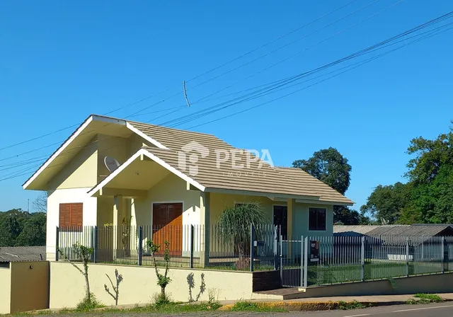 Casa com 2 dormitórios