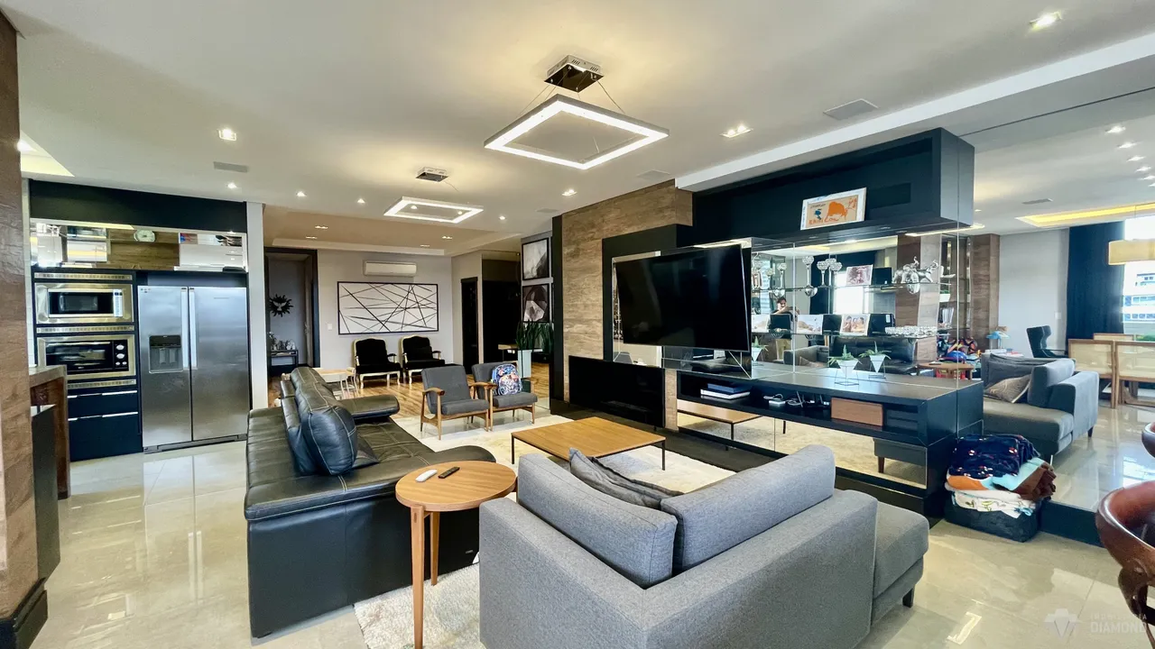 Apartamento com 2 dormitórios, foto 1