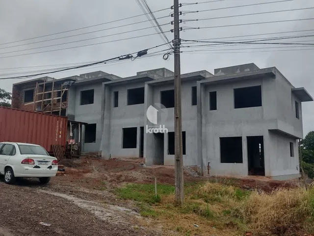 Sobrado com 2 dormitórios