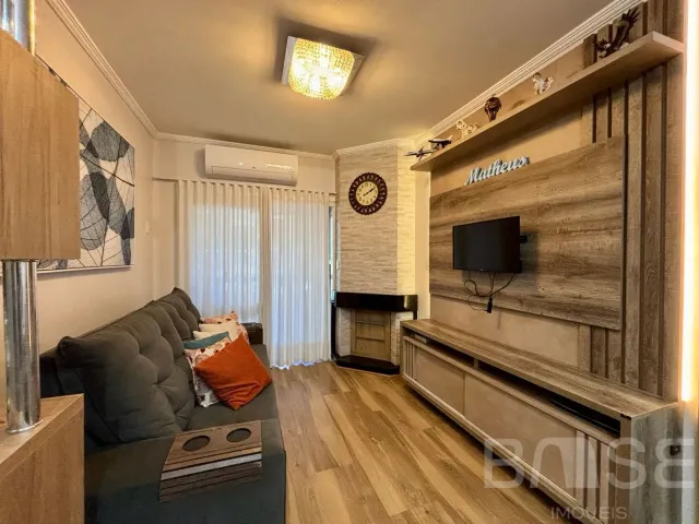 Apartamento com 2 dormitórios
