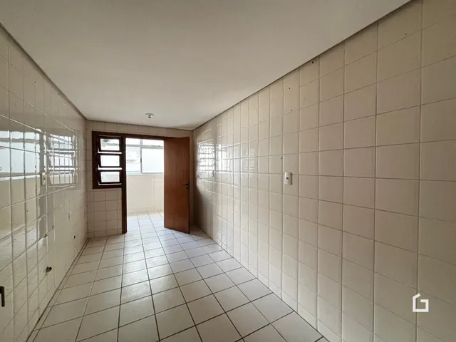 Apartamento com 3 dormitórios, foto 4