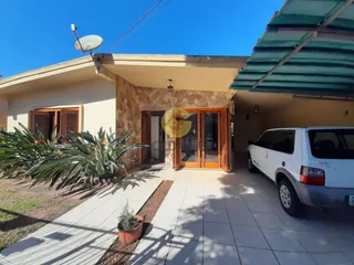 Casa com 3 dormitórios, foto 1