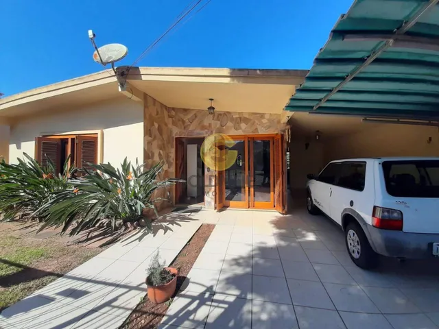 Casa com 3 dormitórios